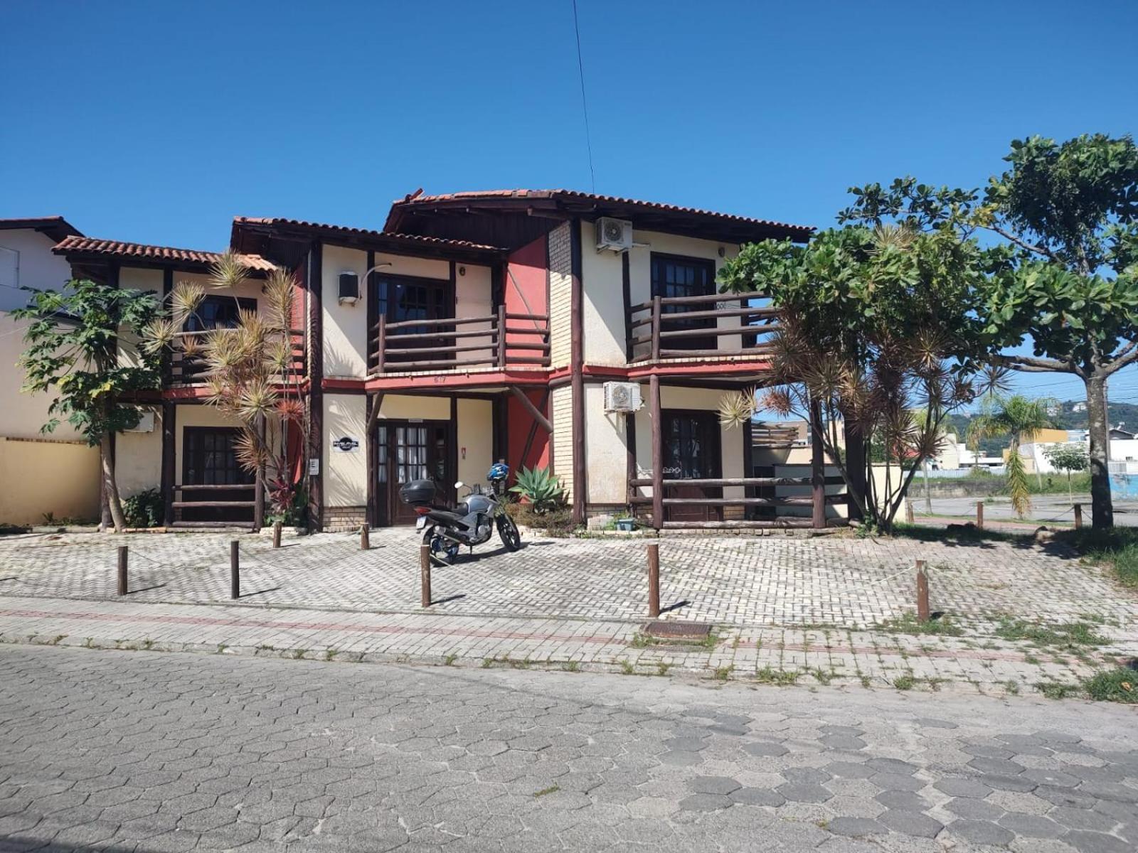 Pousada Martin Pescador Hotel Бомбиняс Екстериор снимка